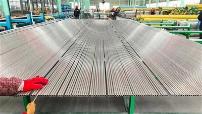 ASTM A790 UNS S31803 kaksipuolinen saumaton putki